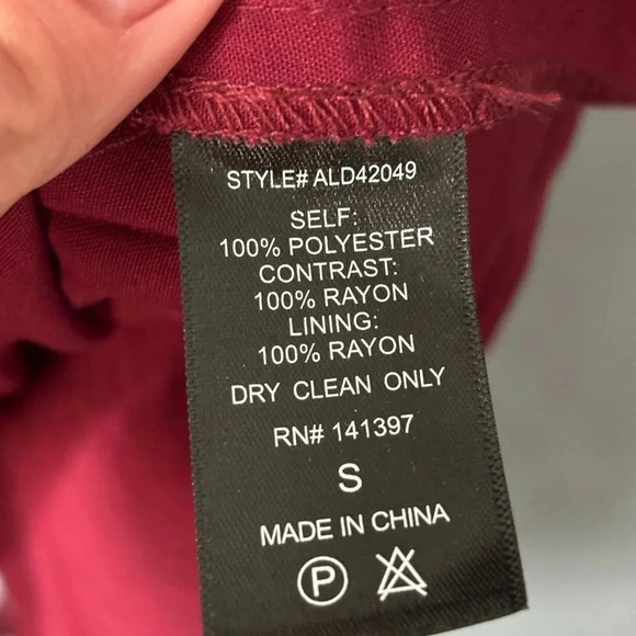 ASTR | crochet | adjustable strap | maroon | lace overlay | mid length dress | s - Picture 7 of 11